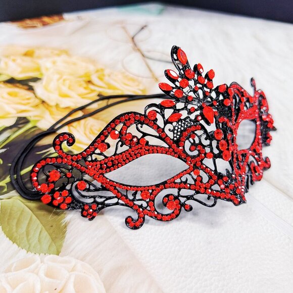 Ruby Crystal Masquerade Mask, Black Mask, Party Mask, Masquerade Wedding Mask - Picture 4 of 8